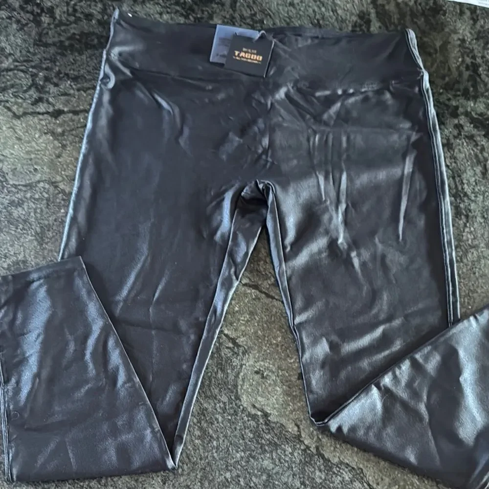 Tagoo Black Faux Leather Leggings